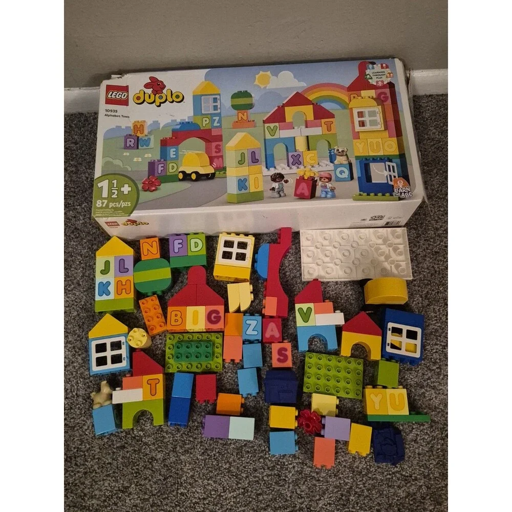 LEGO DUPLO Classic Alphabet Town 10935, Replacement Pieces. Not Complete